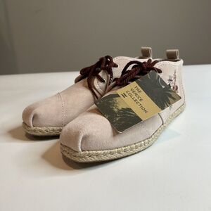 TOMS Bota Embroidery Booties Women’s 9.5 Beige Pink Casual Boots 10012643